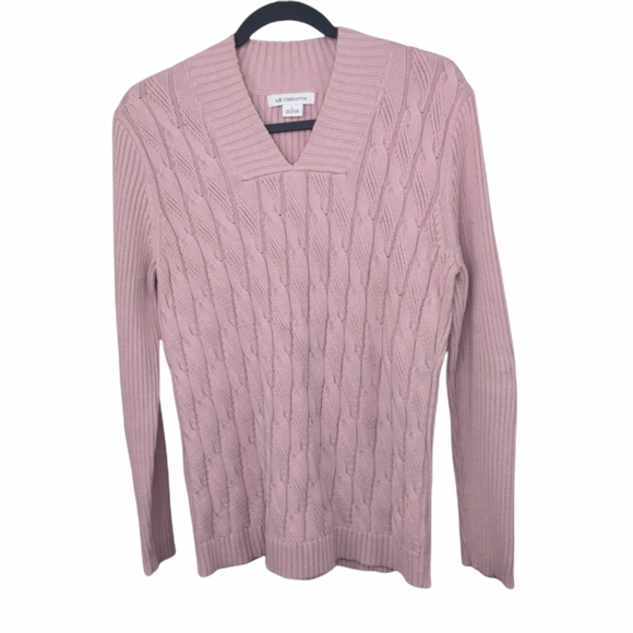 Liz Claiborne Sweaters - Liz Claiborne Front Cable Knit V-Neck Pullover Sweater